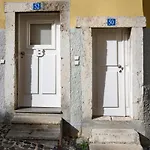 Alfama Yellow House Apartamento *