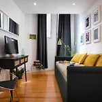 Alfama Yellow House
