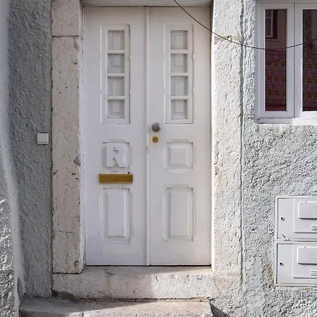 Alfama Yellow House Apartment Lissabon