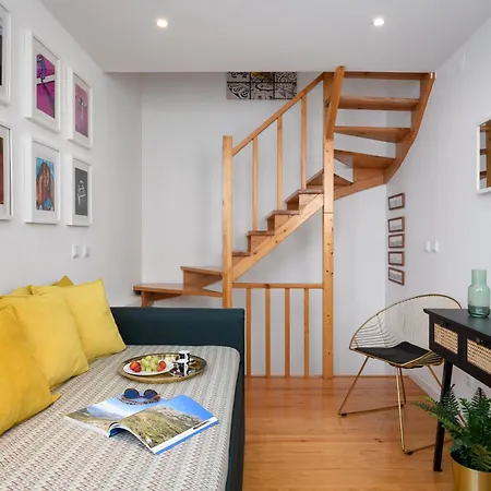 Alfama Yellow House *