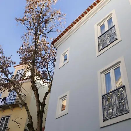 Alfama Yellow House Lejlighed