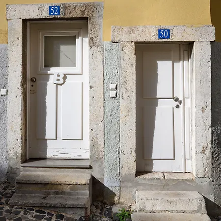 Apartman Alfama Yellow House