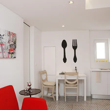 Apartment Alfama Yellow House